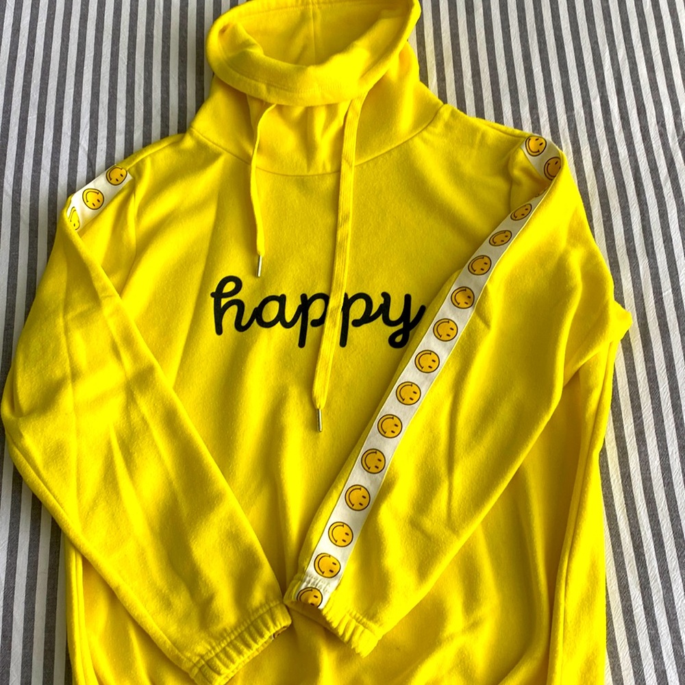 Yellow turtle neck hoodie, Size: S (US)